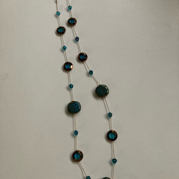 🛍 Long Blue stone and crystal necklace & earrings - Picture 2 of 3
